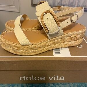Dolce Vita Chera Sandals